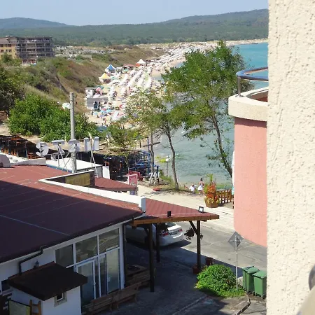 Dobrevi Πανσιόν Πριμόρσκο