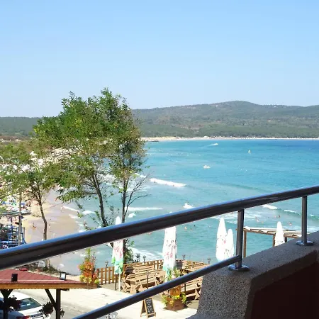 Dobrevi 4* Πριμόρσκο