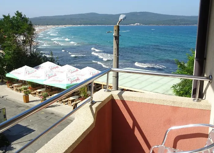 Dobrevi 4*