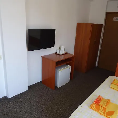 Dobrevi Guest house *