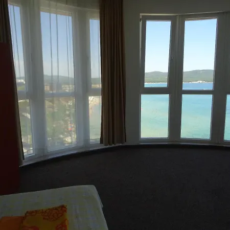 Dobrevi Pensión Primorsko