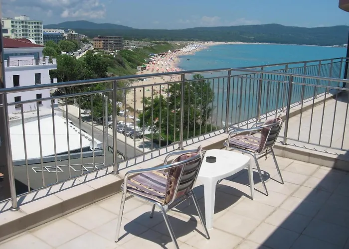 Dobrevi 4* Πριμόρσκο