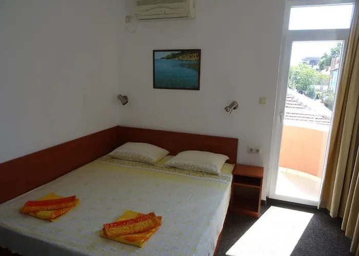 Dobrevi Πανσιόν Πριμόρσκο