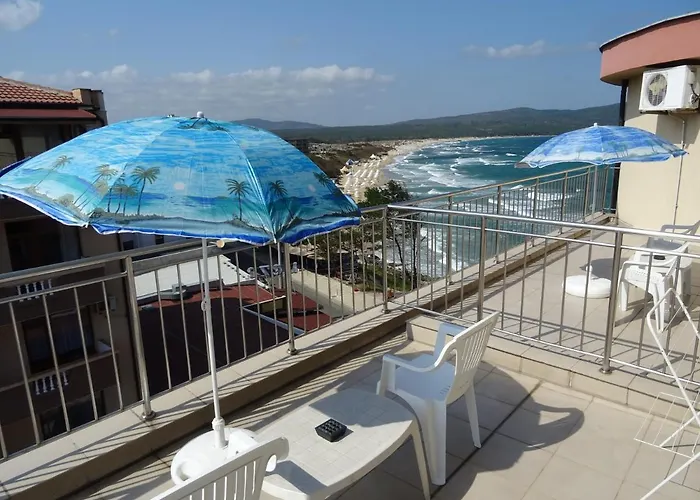 Dobrevi 4* Πριμόρσκο