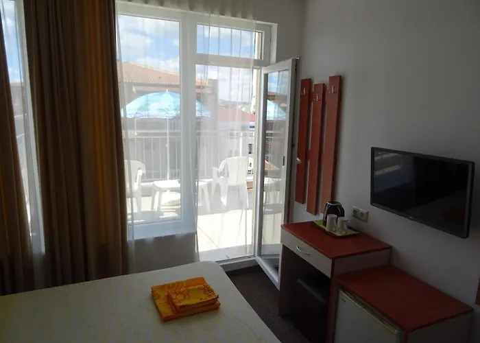 Πανσιόν Dobrevi Πριμόρσκο