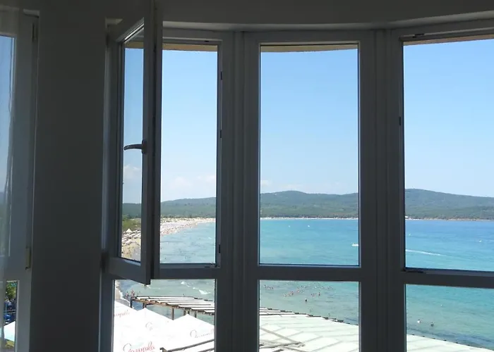 Πανσιόν Dobrevi